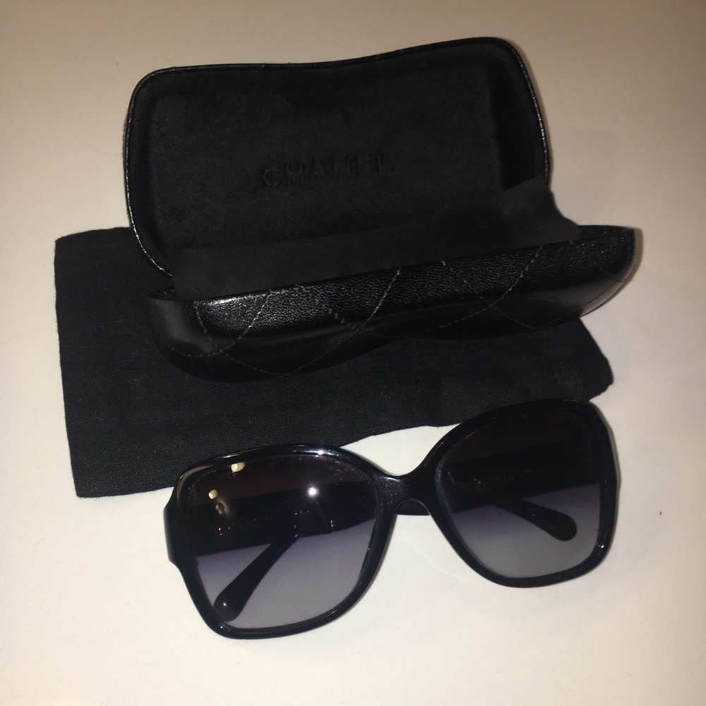 Chanel black sunglasses
